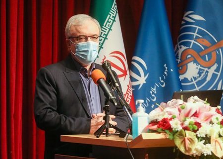 صدور مجوز اضطراری واکسن پاستور/ ایران تا ۶ ماه دیگر صادرکننده واکسن کرونا می‌شود
