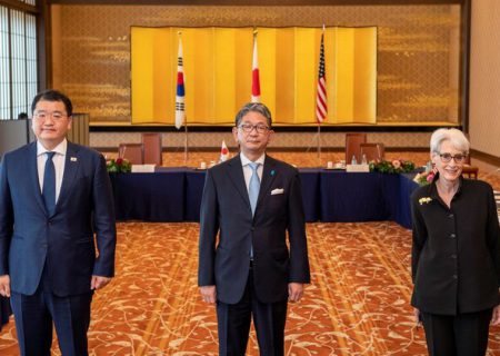 رایزنی آمریکا، ژاپن و کره‌جنوبی درباره مسائل تنگه تایوان و کره‌شمالی