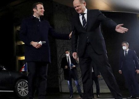 رئیس جمهوری فرانسه پس از مسکو و کی‌یف به برلین رسید