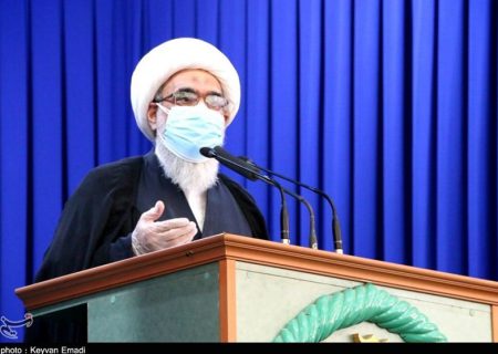 انتقاد تند امام جمعه بوشهر از گرانی‌ها را کاذب و غیرحقیقی/‌‌ مسئولان هر زودتر مشکل تورم و گرانی‌ها را برطرف کنند