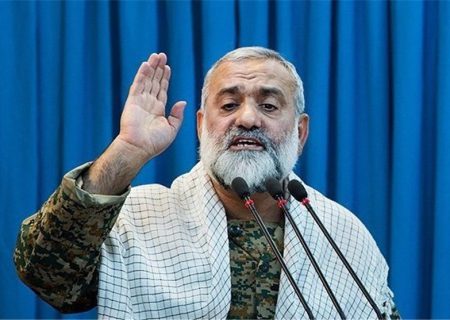 روایت سردار نقدی از حضور رهبری انقلاب و روحانیون در جبهه