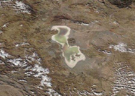وضعیت دریاچه ارومیه خوب نیست/ به زودی به تراژ هیدرولوژیک می‌رسیم