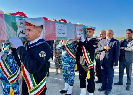 ۳ شهید گمنام ۸ سال دفاع مقدس با استقبال مردم شهیدپرور وارد استان بوشهر شد