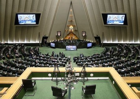 سوالات نمایندگان تهران و درود از وزرای نفت و «صمت» در مجلس